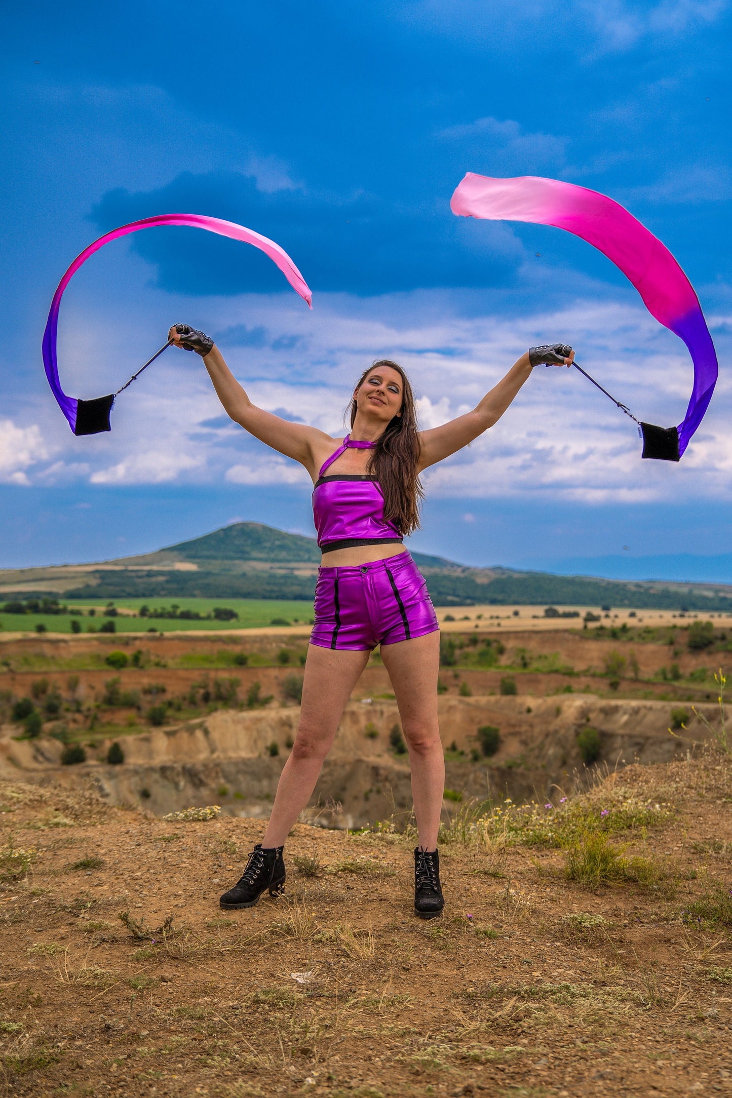 Wind Poi ribbon fabric with silk tail - pink flag poi